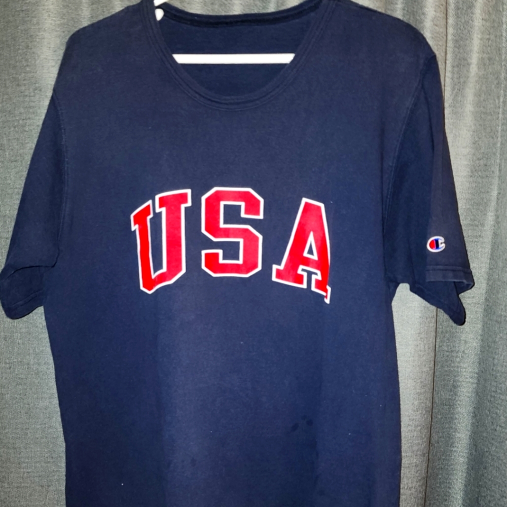 Team USA vintage Champion tshit